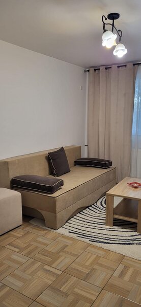 Lacul Tei, Maica Domnului, Domino, Parcul Circului